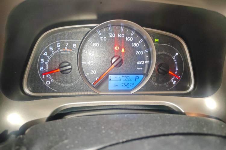 Used Toyota RAV4 2013 2.0L CVT Two-Wheel Drive Urban Edition Odometer Close Up