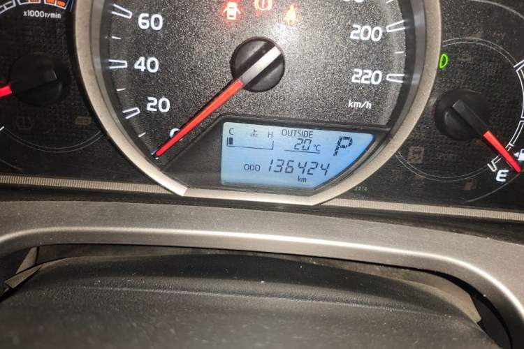 Used Toyota RAV4 2013 2.0L CVT Two-Wheel Drive Urban Edition Odometer Close Up
