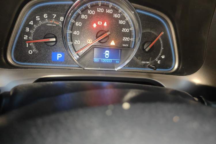 Used Toyota RAV4 2013 2.5L Automatic 4x4 Prestige Edition Odometer Close Up