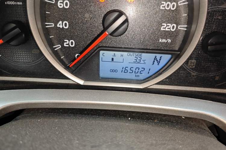 Used Toyota RAV4 2013 2.0L CVT Two-Wheel Drive Urban Edition Odometer Close Up