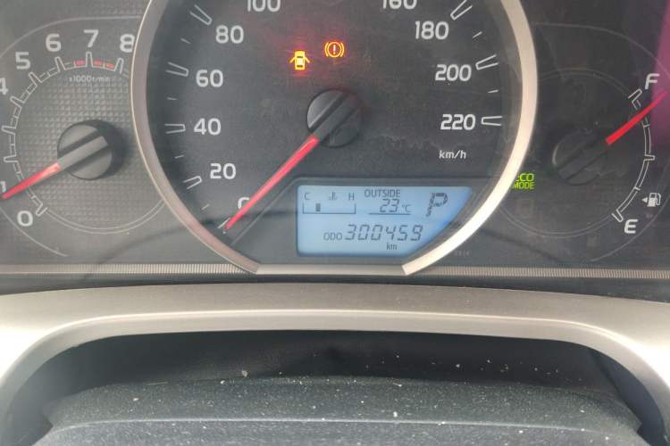 Used Toyota RAV4 2013 2.0L CVT Four-Wheel Drive Fashion Edition Odometer Close Up