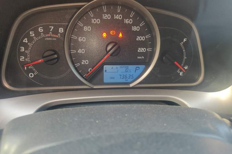 Used Toyota RAV4 2013 2.0L CVT Two-Wheel Drive Urban Edition Odometer Close Up