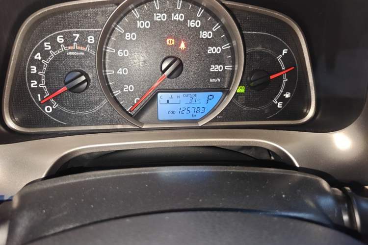 Used Toyota RAV4 2013 2.0L CVT Two-Wheel Drive Urban Edition Odometer Close Up