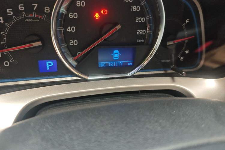 Used Toyota RAV4 2013 2.0L CVT Four-Wheel Drive New Edition Odometer Close Up