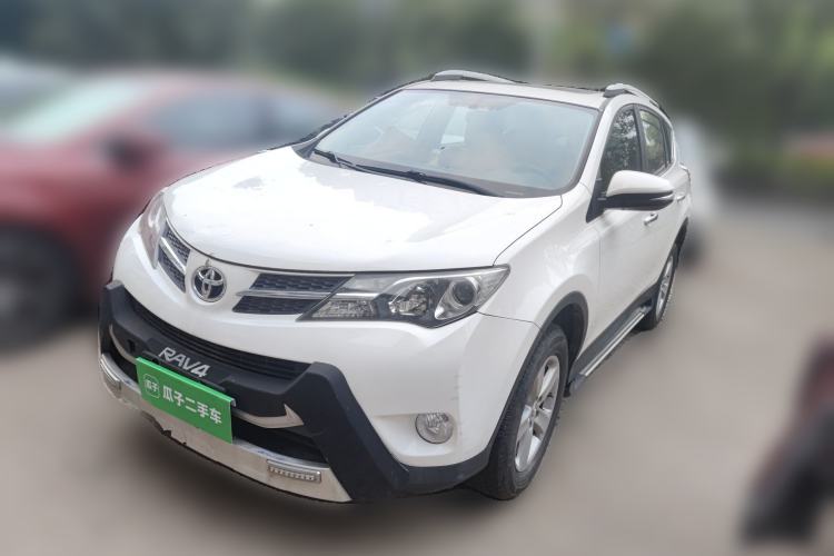 Used Toyota RAV4 2013 2.0L CVT Four-Wheel Drive New Edition Guazi used car, China used car export, Used car for sale, Used  cars, Cheapest cars for sale
