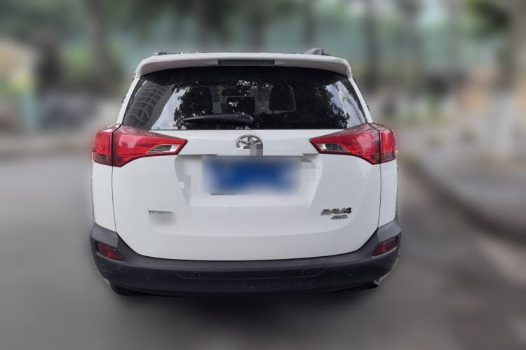 Used Toyota RAV4 2013 2.0L CVT Four-Wheel Drive New Edition Rear