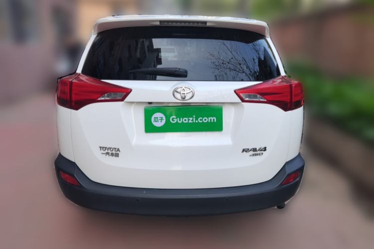 Used Toyota RAV4 2013 2.0L CVT Four-Wheel Drive New Edition Rear