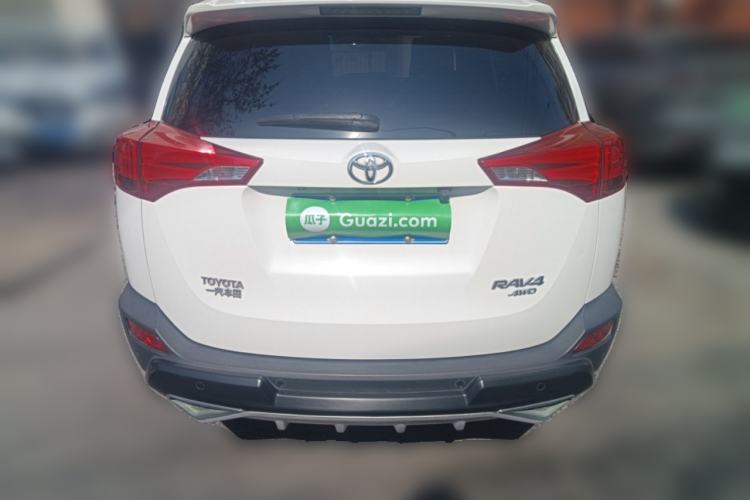 Used Toyota RAV4 2013 2.0L CVT Four-Wheel Drive New Edition Rear