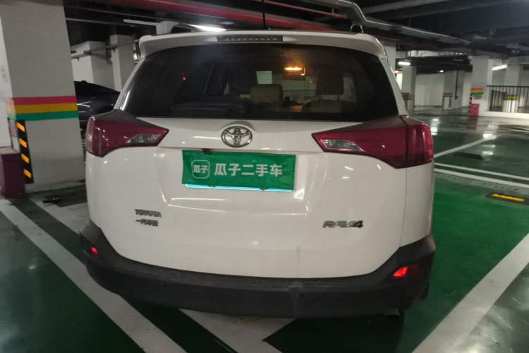 Used Toyota RAV4 2013 2.0L CVT Two-Wheel Drive Urban Edition Rear
