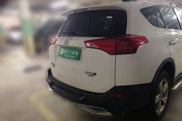 Used Toyota RAV4 2013 2.0L CVT Four-Wheel Drive New Edition Rear