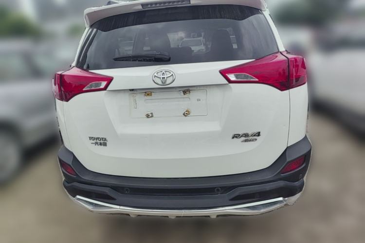Used Toyota RAV4 2013 2.0L CVT Four-Wheel Drive Fashion Edition Rear