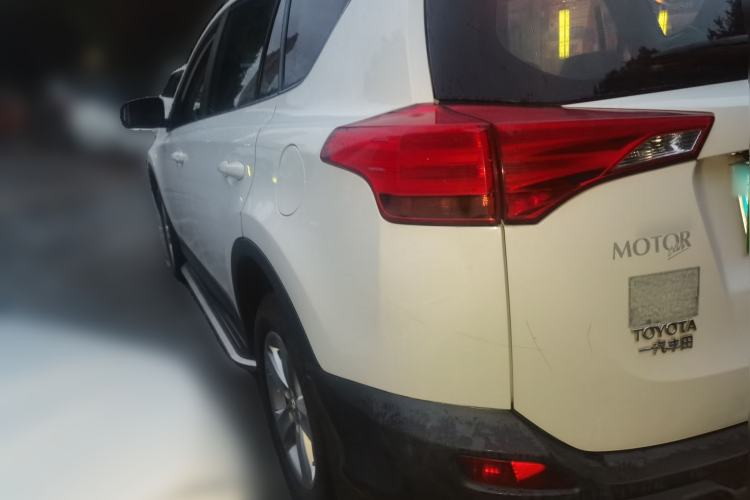 Used Toyota RAV4 2013 2.0L CVT Two-Wheel Drive Urban Edition Rear Left 45 Deg