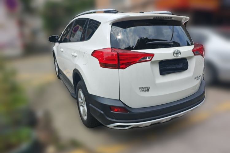 Used Toyota RAV4 2013 2.0L CVT Four-Wheel Drive Fashion Edition Rear Left 45 Deg
