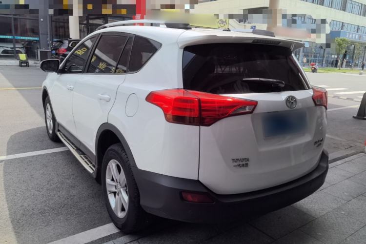 Used Toyota RAV4 2013 2.0L CVT Four-Wheel Drive Fashion Edition Rear Left 45 Deg
