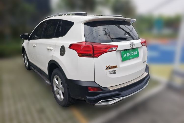 Used Toyota RAV4 2013 2.0L CVT Two-Wheel Drive Urban Edition Rear Left 45 Deg