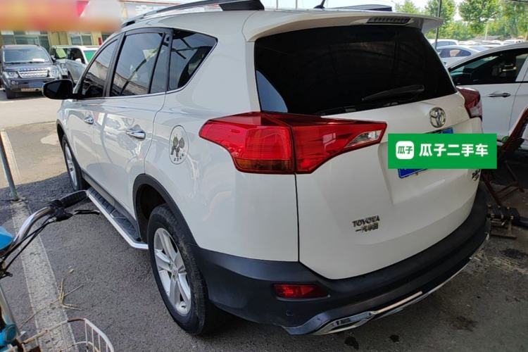 Used Toyota RAV4 2013 2.0L CVT Four-Wheel Drive New Edition Rear Left 45 Deg