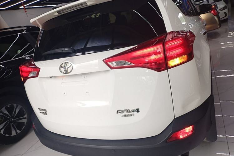 Used Toyota RAV4 2013 2.5L Automatic 4x4 Luxury Edition Rear