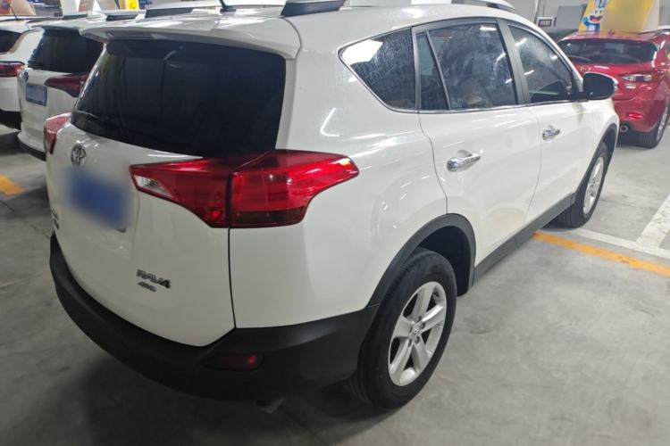 Used Toyota RAV4 2013 2.5L Automatic 4x4 Elite Edition Rear Right 45 Deg