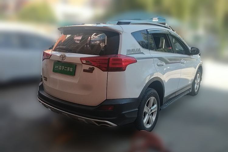 Used Toyota RAV4 2013 2.0L CVT Two-Wheel Drive Urban Edition Rear Right 45 Deg