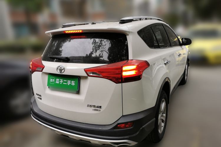 Used Toyota RAV4 2013 2.5L Automatic 4x4 Elite Edition Rear Right 45 Deg