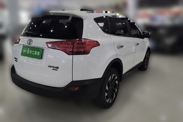 Used Toyota RAV4 2013 2.5L Automatic 4x4 Elite Edition Rear Right 45 Deg