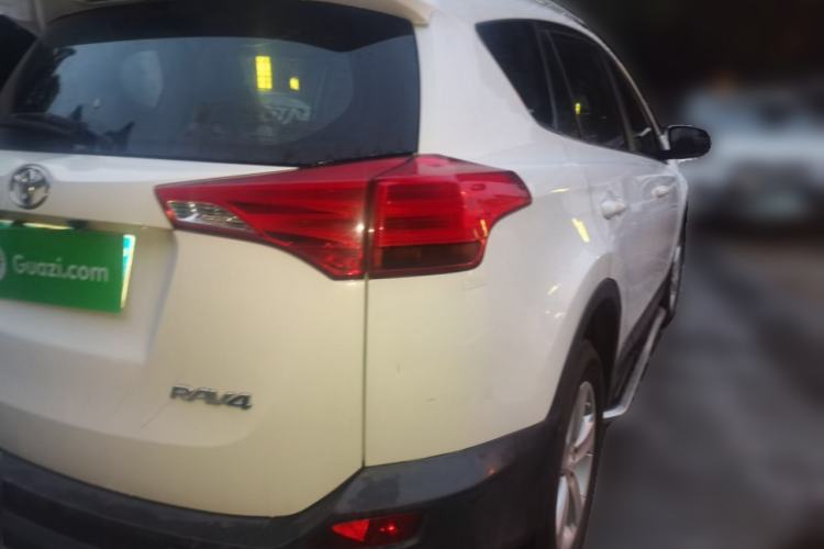 Used Toyota RAV4 2013 2.0L CVT Two-Wheel Drive Urban Edition Rear Right 45 Deg