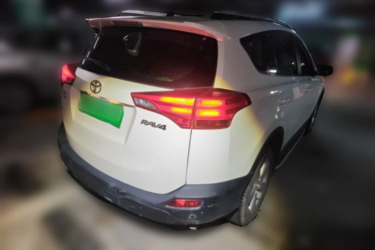 Used Toyota RAV4 2013 2.0L CVT Two-Wheel Drive Urban Edition Rear Right 45 Deg