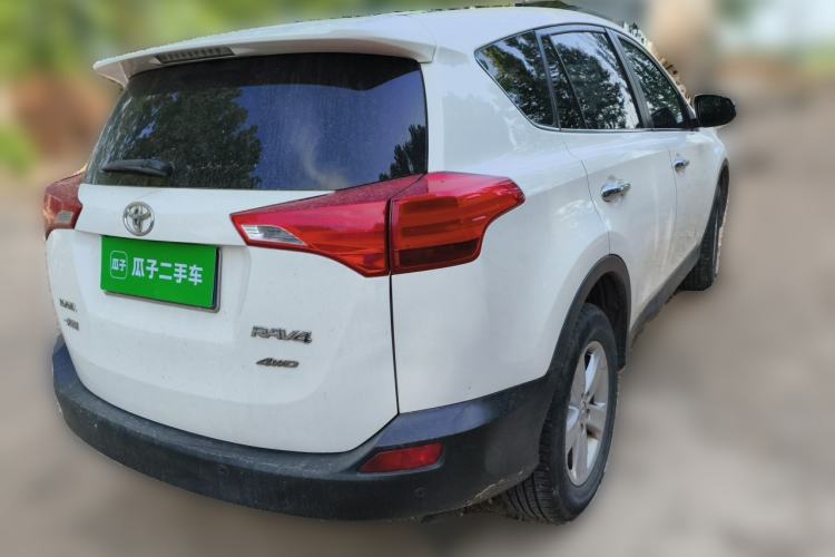 Used Toyota RAV4 2013 2.5L Automatic 4x4 Elite Edition Rear Right 45 Deg