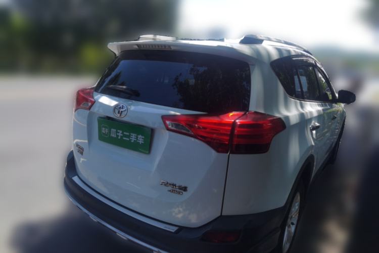 Used Toyota RAV4 2013 2.5L Automatic 4x4 Elite Edition Rear Right 45 Deg
