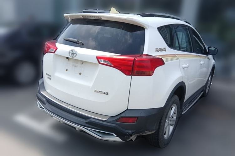 Used Toyota RAV4 2013 2.0L CVT Two-Wheel Drive Urban Edition Rear Right 45 Deg