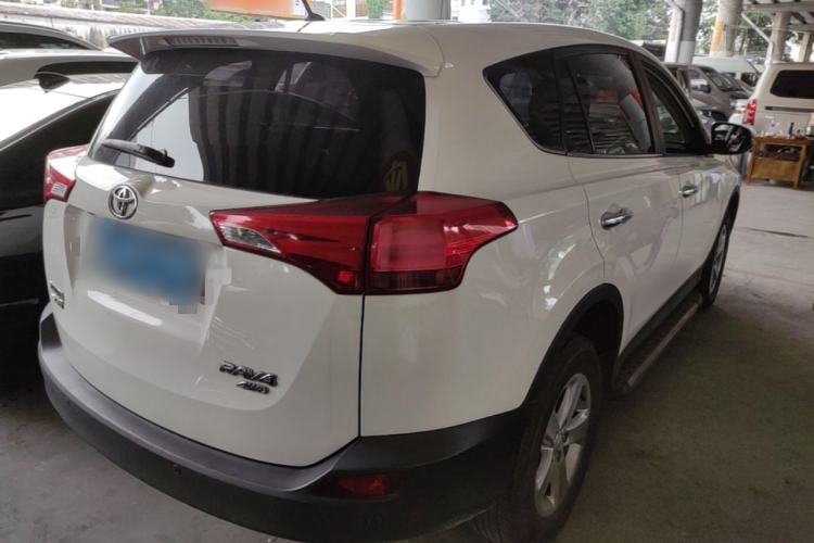 Used Toyota RAV4 2013 2.5L Automatic 4x4 Elite Edition Rear Right 45 Deg