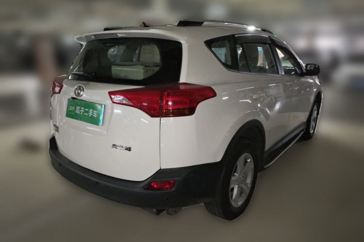 Used Toyota RAV4 2013 2.0L CVT Two-Wheel Drive Urban Edition Rear Right 45 Deg