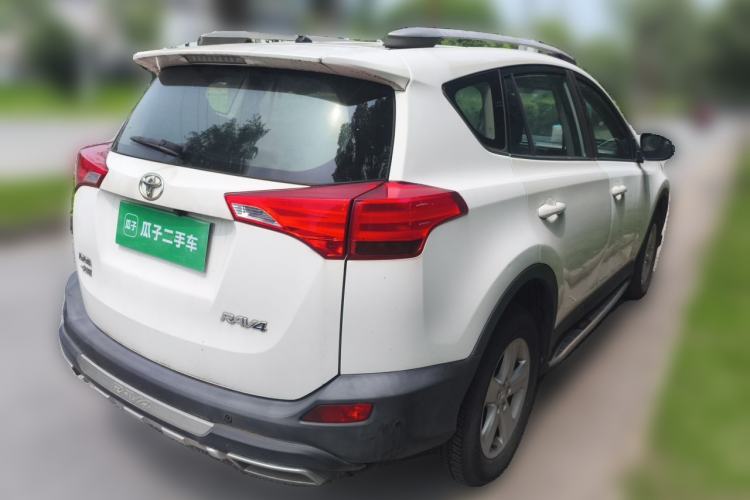 Used Toyota RAV4 2013 2.0L CVT Two-Wheel Drive Urban Edition Rear Right 45 Deg
