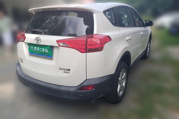 Used Toyota RAV4 2013 2.0L CVT Four-Wheel Drive Fashion Edition Rear Right 45 Deg