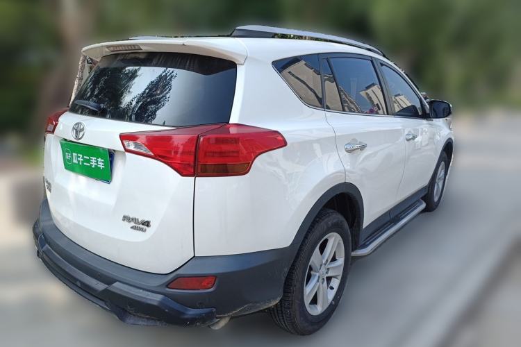 Used Toyota RAV4 2013 2.5L Automatic 4x4 Elite Edition Rear Right 45 Deg
