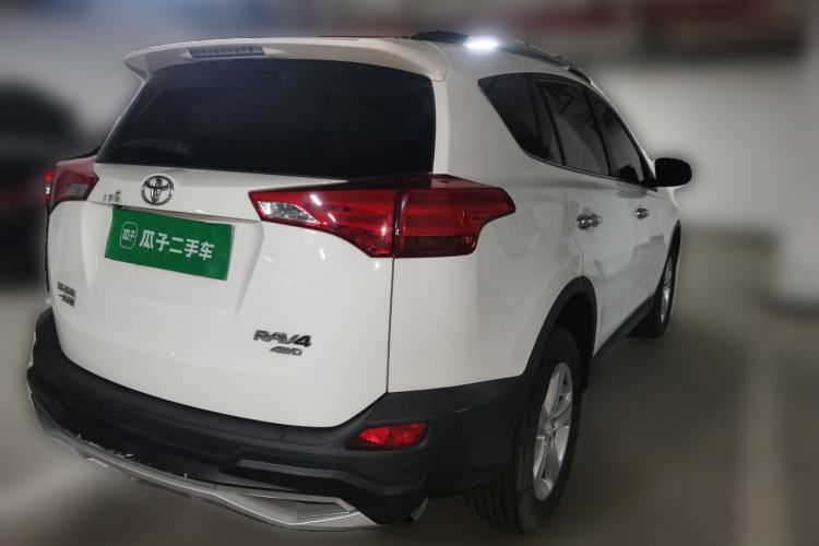 Used Toyota RAV4 2013 2.5L Automatic 4x4 Elite Edition Rear Right 45 Deg