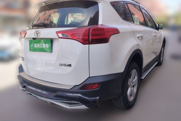 Used Toyota RAV4 2013 2.0L CVT Two-Wheel Drive Urban Edition Rear Right 45 Deg