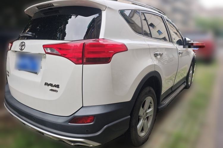 Used Toyota RAV4 2013 2.0L CVT Four-Wheel Drive New Edition Rear Right 45 Deg