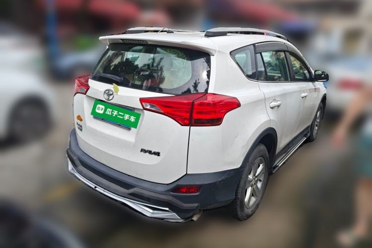 Used Toyota RAV4 2013 2.0L CVT Two-Wheel Drive Urban Edition Rear Right 45 Deg