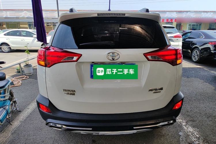 Used Toyota RAV4 2013 2.0L CVT Four-Wheel Drive New Edition Rear