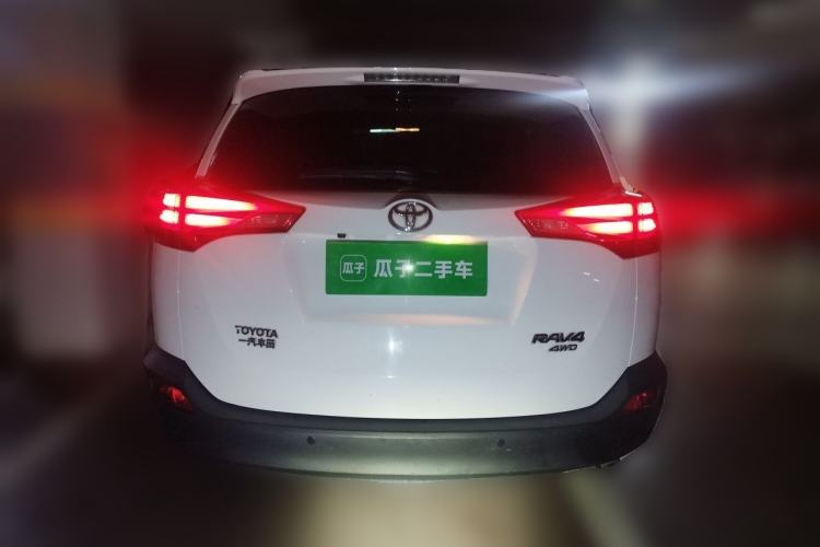 Used Toyota RAV4 2013 2.0L CVT Four-Wheel Drive New Edition Rear