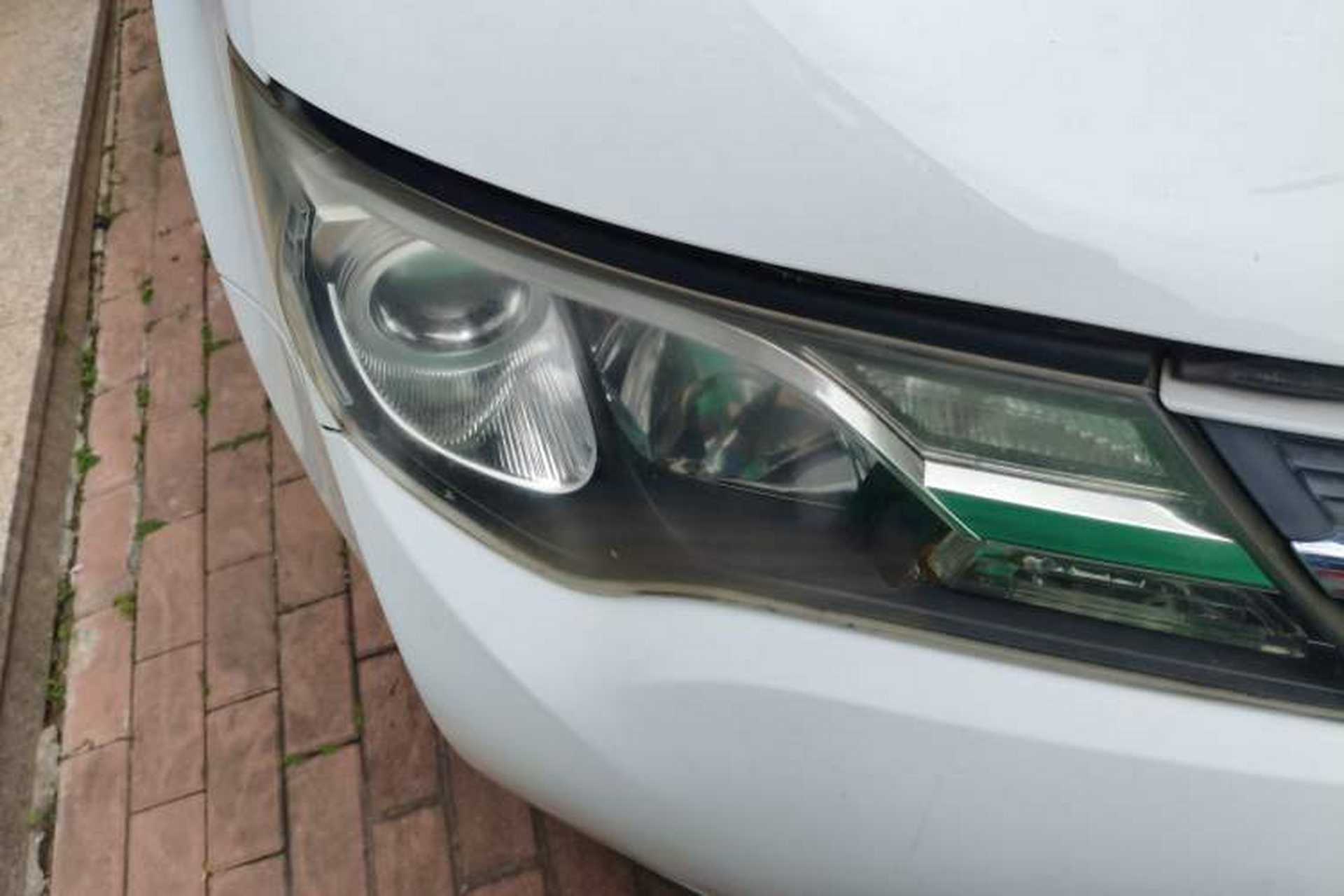 Used Toyota RAV4 2013 2.0L Manual Two-Wheel Drive Urban Edition Right Front Headlight