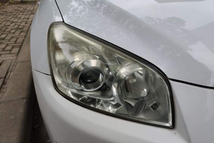 Used Toyota RAV4 2013 Special Edition 2.0L Manual Classic Right Front Headlight