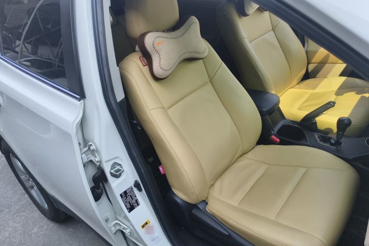 Used Toyota RAV4 2013 2.0L CVT Four-Wheel Drive Fashion Edition Right Front Seat