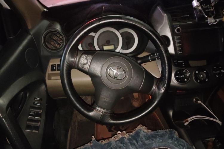 Used Toyota RAV4 2013 Special Edition 2.0L Manual Classic Steering Wheel
