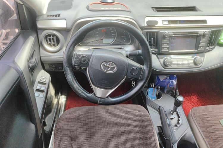 Used Toyota RAV4 2013 2.0L CVT Four-Wheel Drive Fashion Edition Steering Wheel