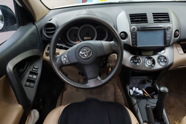 Used Toyota RAV4 2013 Special Edition 2.0L Manual Classic Steering Wheel