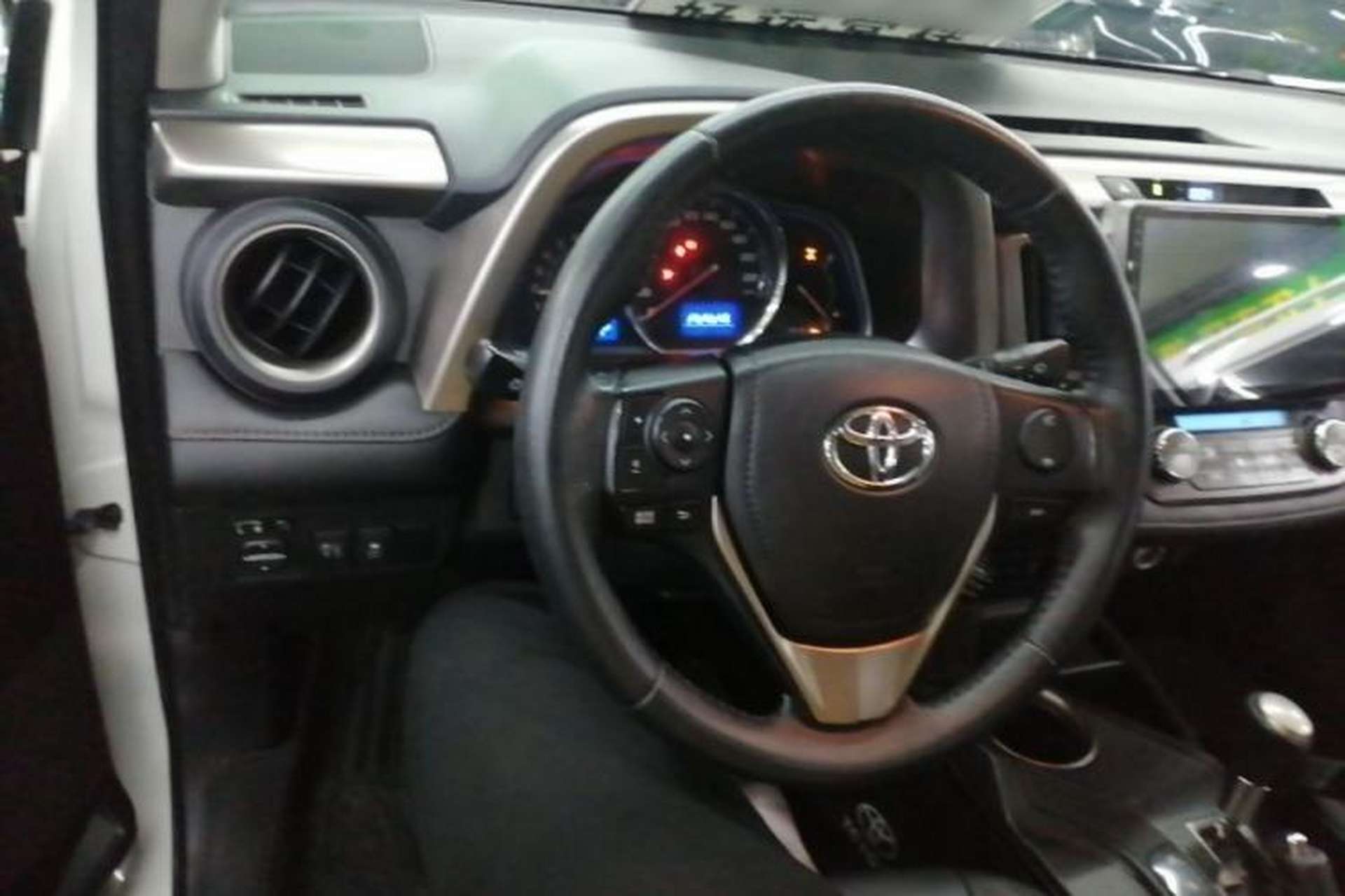 Used Toyota RAV4 2013 2.0L CVT Four-Wheel Drive New Edition Steering Wheel
