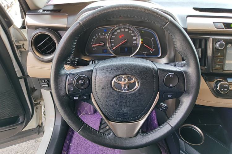 Used Toyota RAV4 2013 2.0L CVT Four-Wheel Drive New Edition Steering Wheel