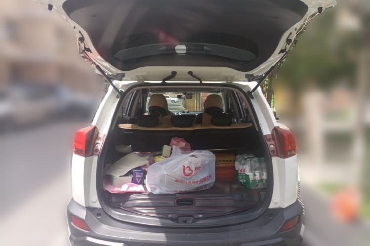 Used Toyota RAV4 2013 2.0L CVT Four-Wheel Drive Fashion Edition Trunk
